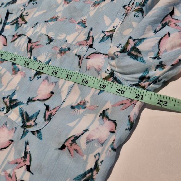 NWOT Velvet Heart Shirt Women's Medium Blue Birds phoebebuffay bohemian 1990s - Picture 6 of 8